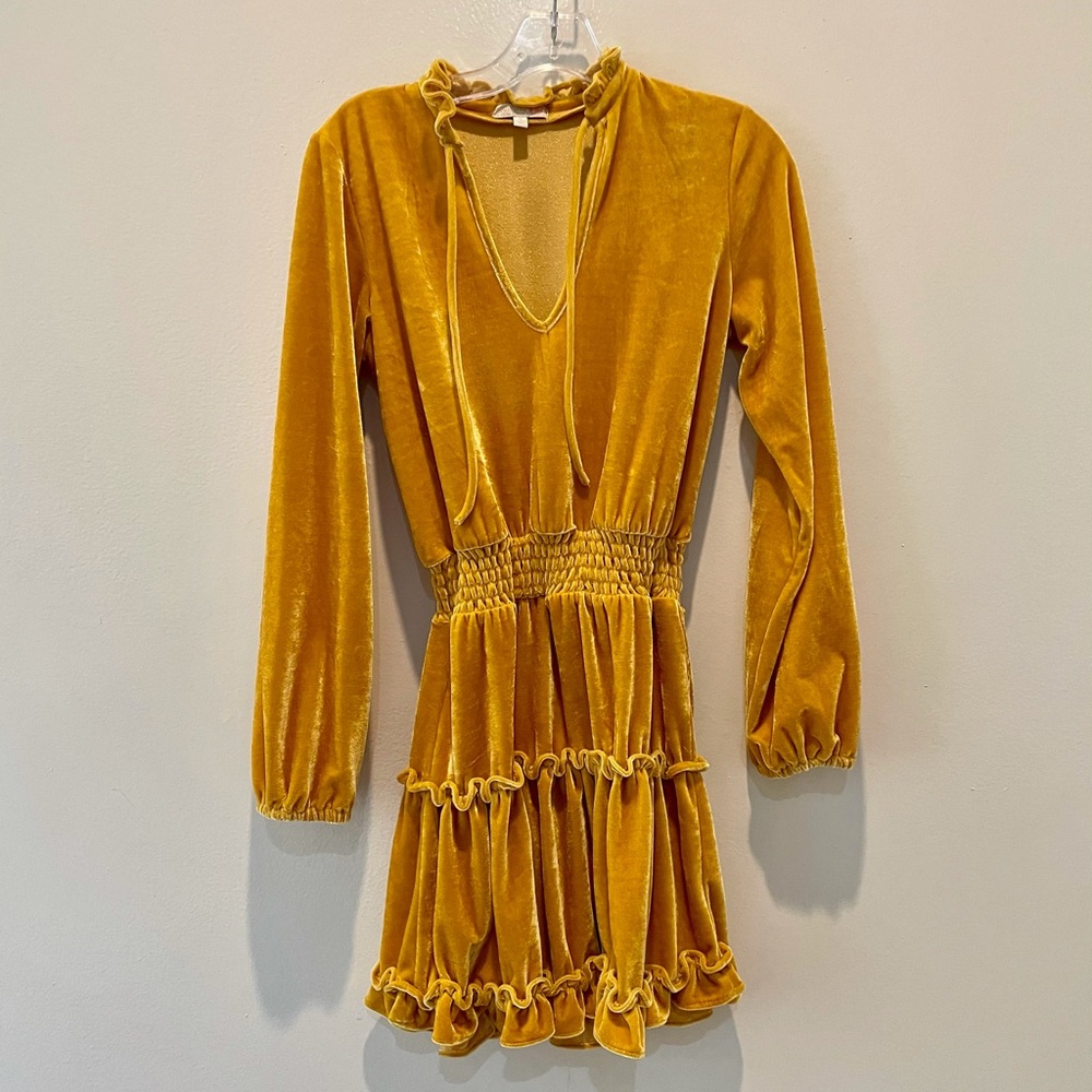 Gianni Bini Yellow Velvet Cinch Waist Dress